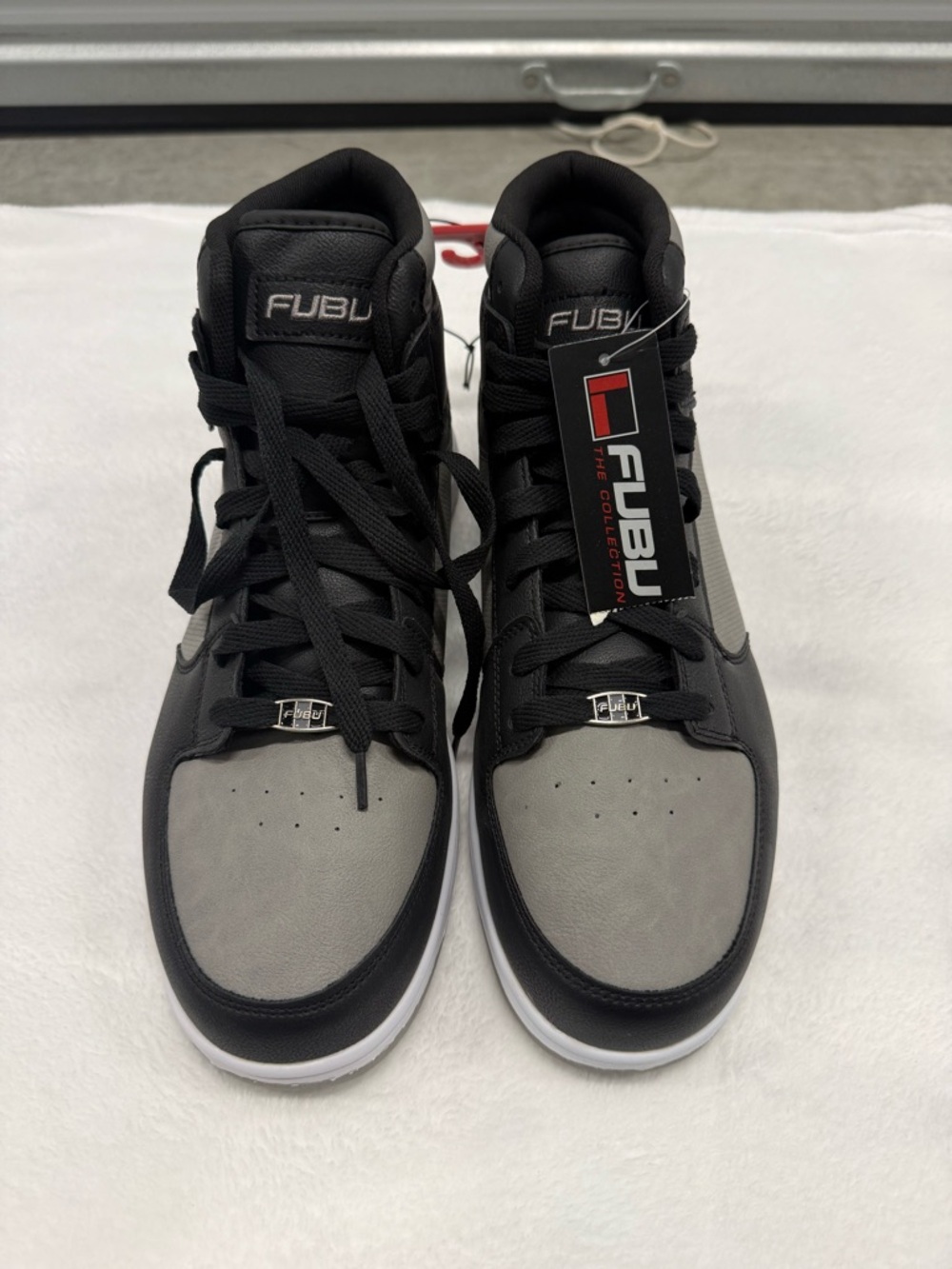 NWT FUBU Men’s (13) Heritage Basketball High-Top Sneakers